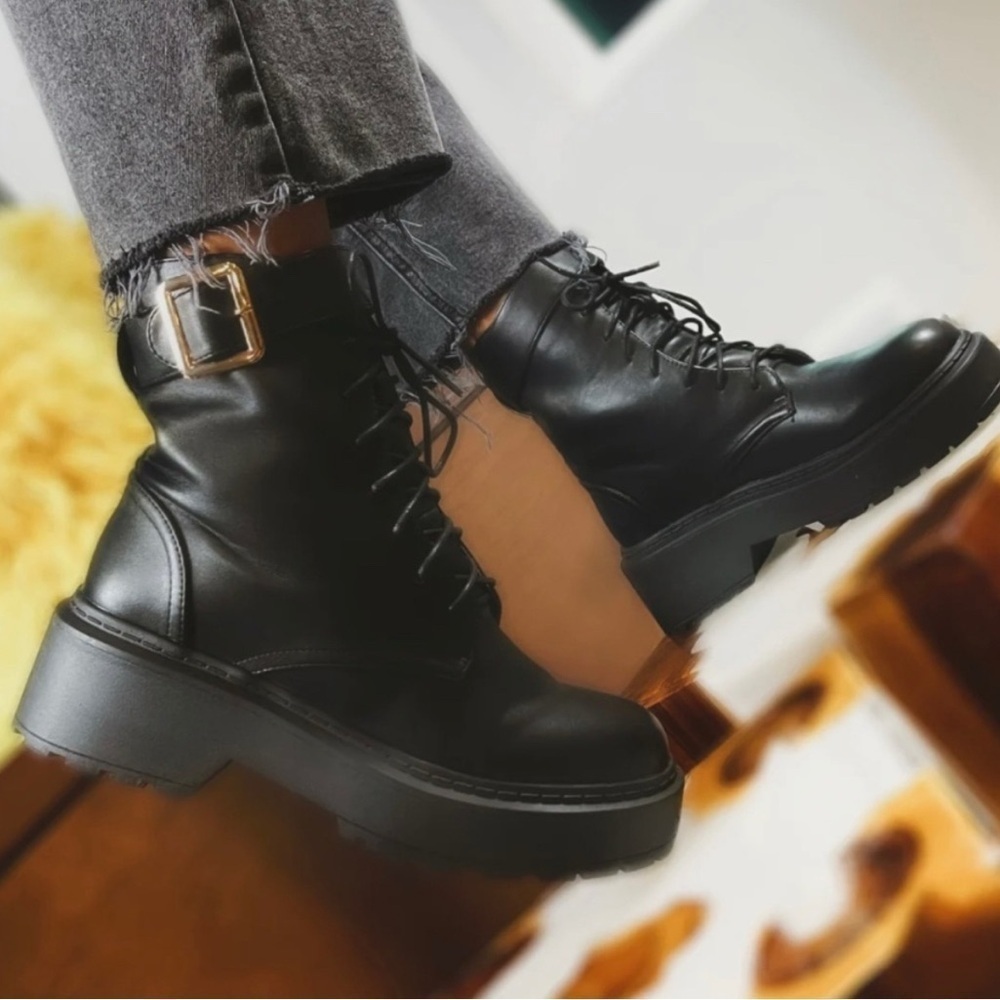 Billini Xanti Lace-Up Bootie - Picture 4 of 12